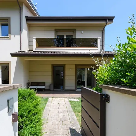 Stunning In San Giovanni In Marign Semesterbostad *